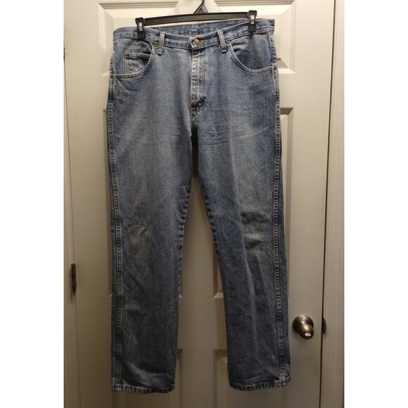 Wrangler Men's Size 36x32 Regular Fit Blue Jeans 96501DS - Picture 1 of 4